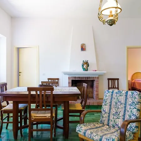 Villa La Terrazza In Spiaggia *